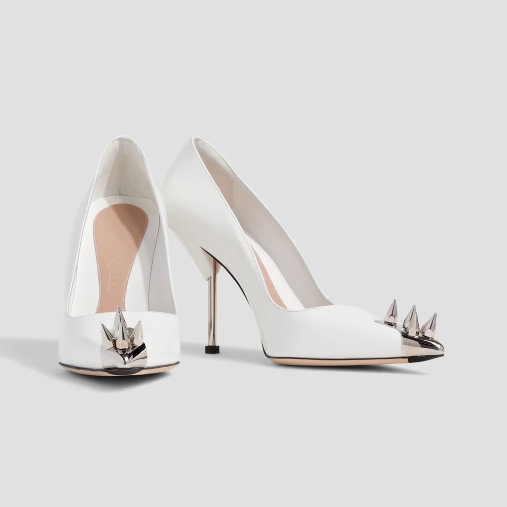 Alexander McQueen punk stud leather pumps 41 white